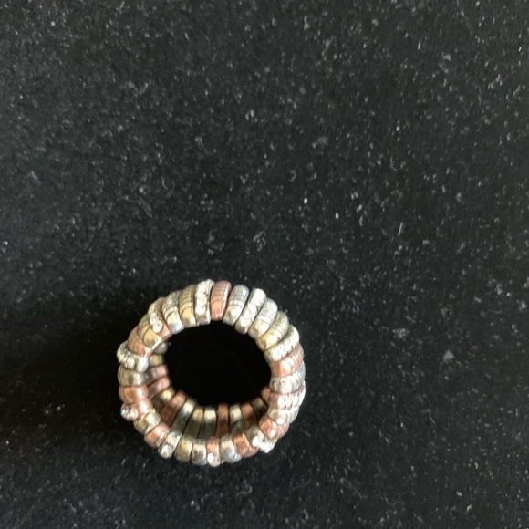 Stretchy ring - Picture 2 of 2